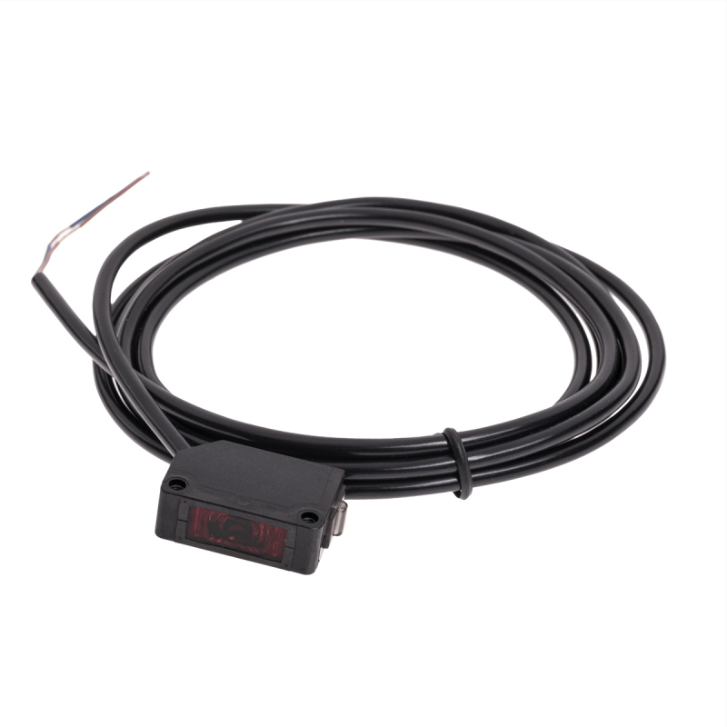 Fotoelektrický snímač PF31-T15BER pre CNC štvorstrannú rezačku panelov